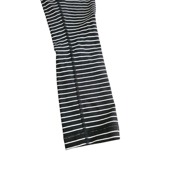 Lululemon Wunder Under Crop (High-Rise) *21" SZ 2 Stripe Black White - Picture 6 of 9